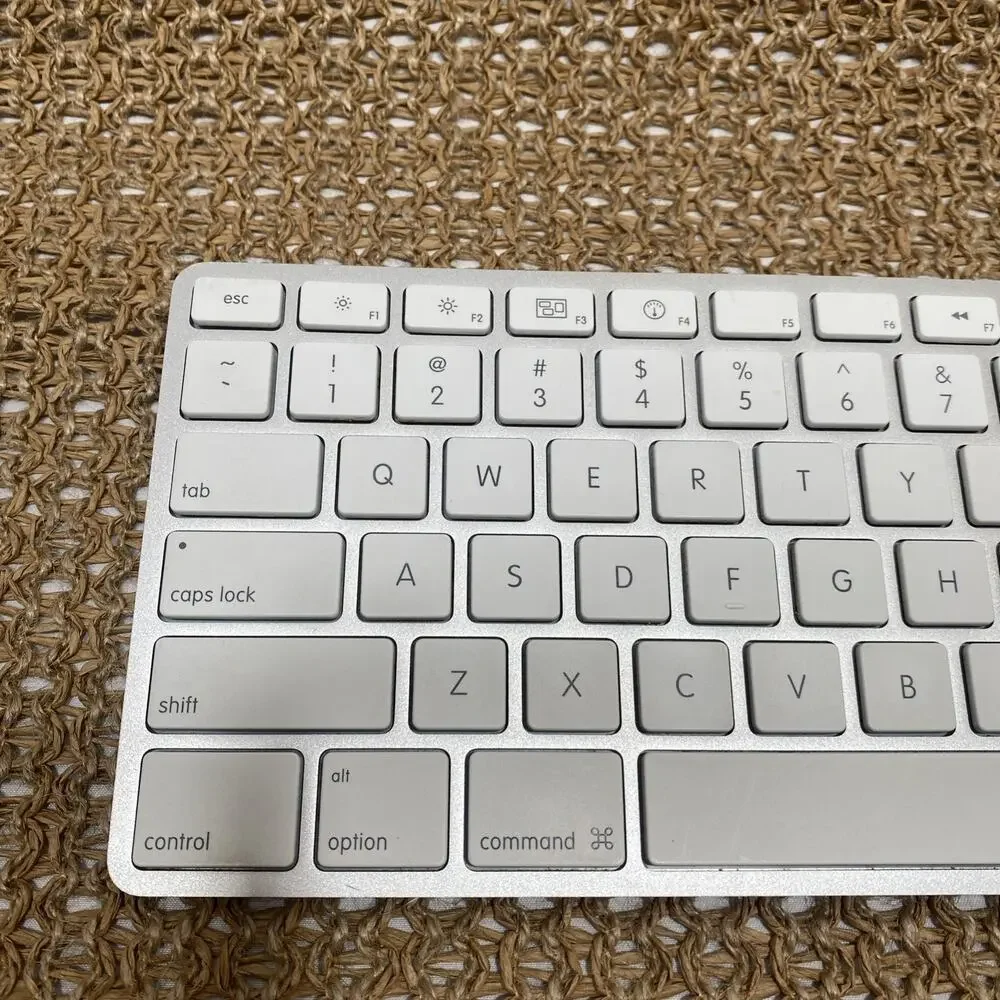 Apple a1243 aluminum